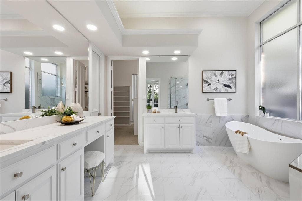 17431 Woods Edge Drive, Dallas, TX 75287
