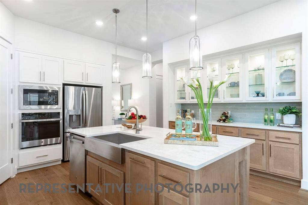 8641 Katydid Drive, McKinney, TX 75071 8641 Katydid Drive, McKinney, TX 75071