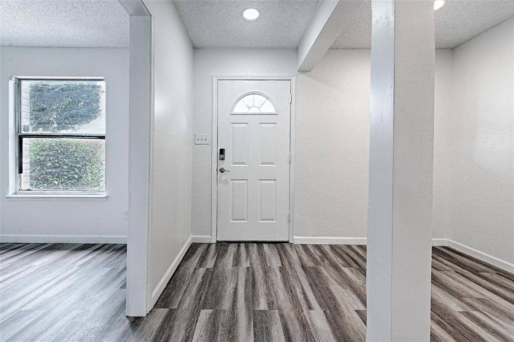 5348 Cameron Drive, Grand Prairie, TX 75052