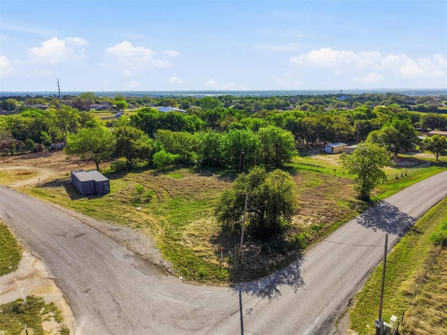 Property photo for 3205 Davis Road, Granbury, TX