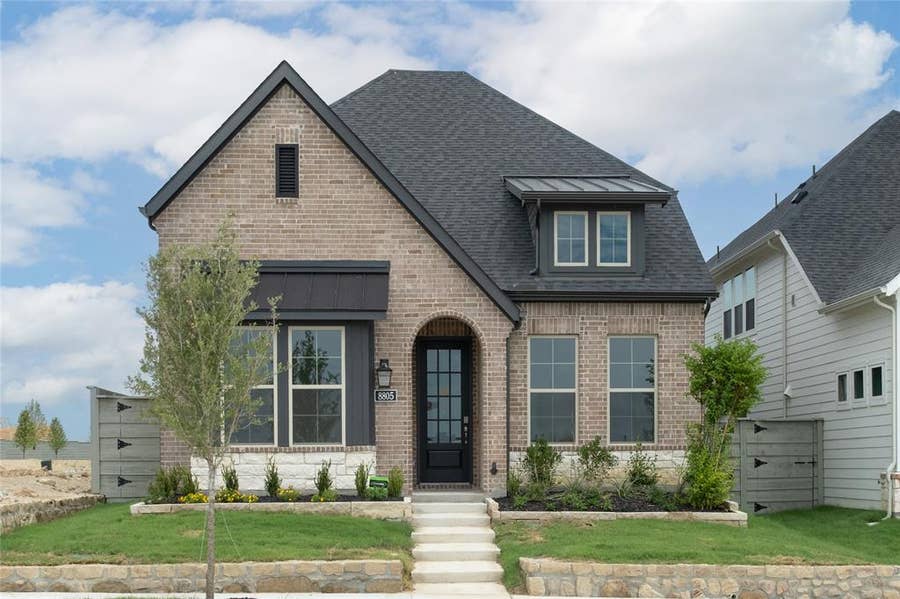 Property photo for 8805 Acorn Avenue, Justin, TX