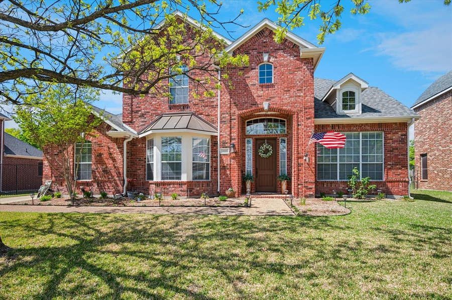 Property photo for 10001 Waterview Parkway, Rowlett, TX