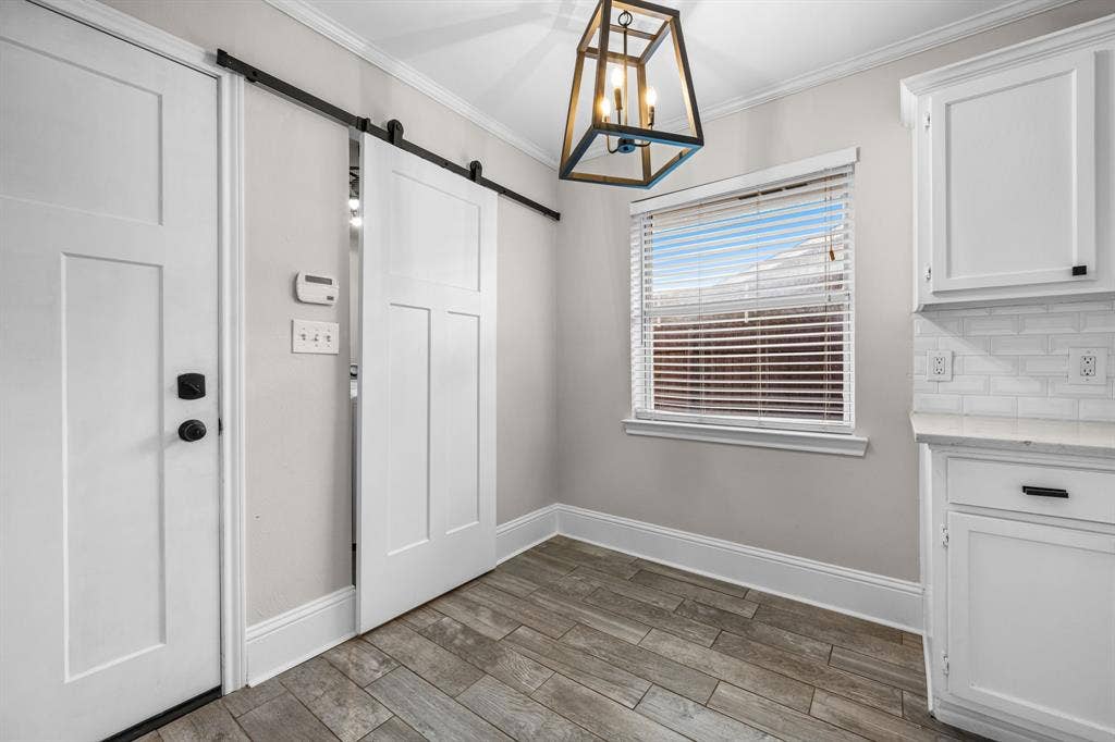 Flexible space at the other end of the kitchen in front of the laundry room.
