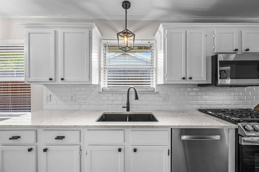 The perfect window over the kitchen sink.