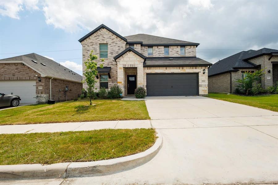 Property photo for 2116 Colt Court, Seagoville, TX