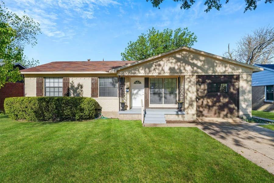 Property photo for 7421 Woodshire Drive, Dallas, TX