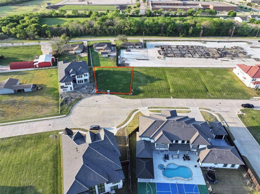 Property photo for 212 Osman Drive, Murphy, TX