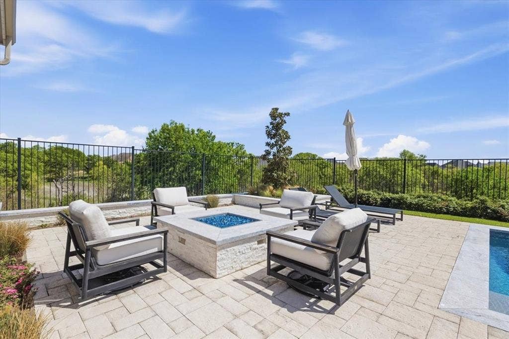 405 Point Vista Drive, Aledo, TX 76008 405 Point Vista Drive, Aledo, TX 76008