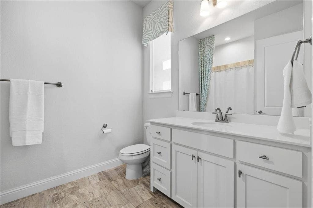 405 Point Vista Drive, Aledo, TX 76008 405 Point Vista Drive, Aledo, TX 76008