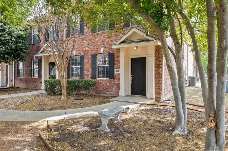 Property photo for 4921 Stone Gate Trail, McKinney, TX