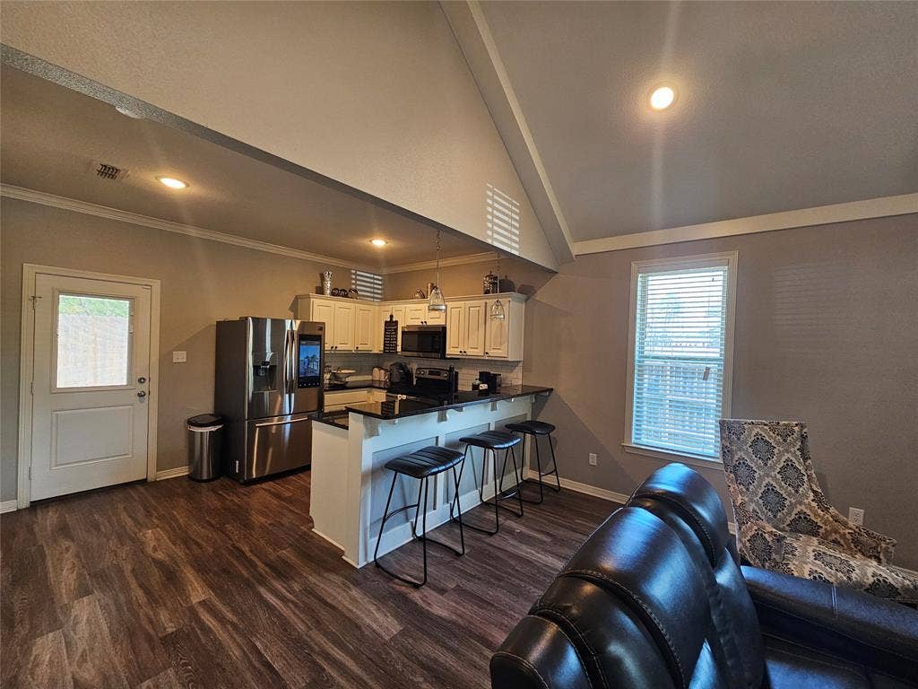 2946 Meadow Brook Trail, Tyler, TX 75701 2946 Meadow Brook Trail, Tyler, TX 75701
