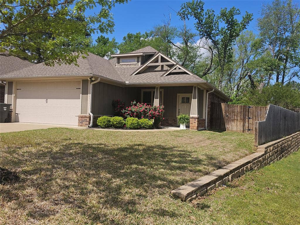 2946 Meadow Brook Trail, Tyler, TX 75701 2946 Meadow Brook Trail, Tyler, TX 75701