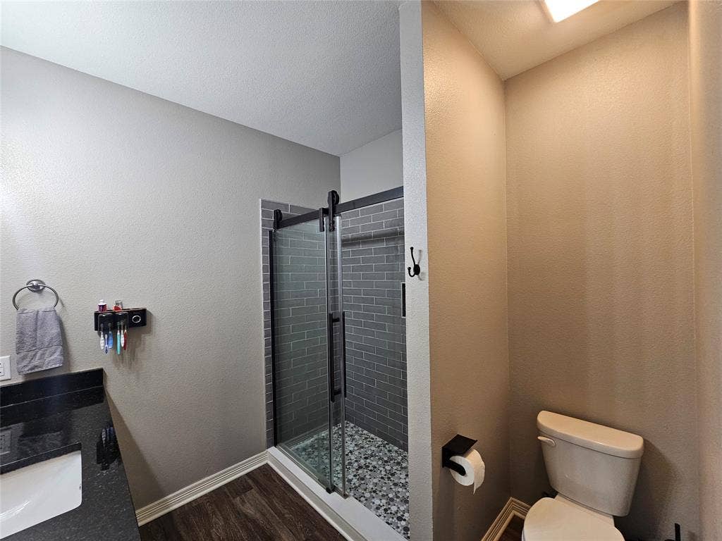 2946 Meadow Brook Trail, Tyler, TX 75701 2946 Meadow Brook Trail, Tyler, TX 75701
