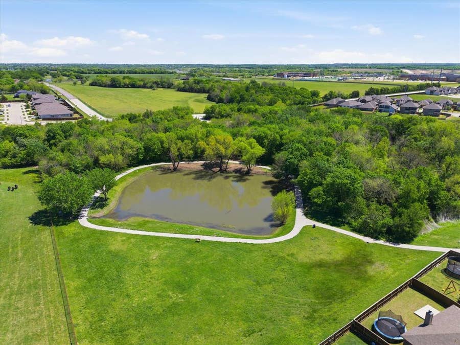 Property photo for 452 Harding Lane, Lavon, TX