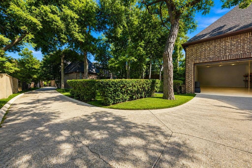 14907 Lake Forest Drive, Addison, TX 75254 14907 Lake Forest Drive, Addison, TX 75254