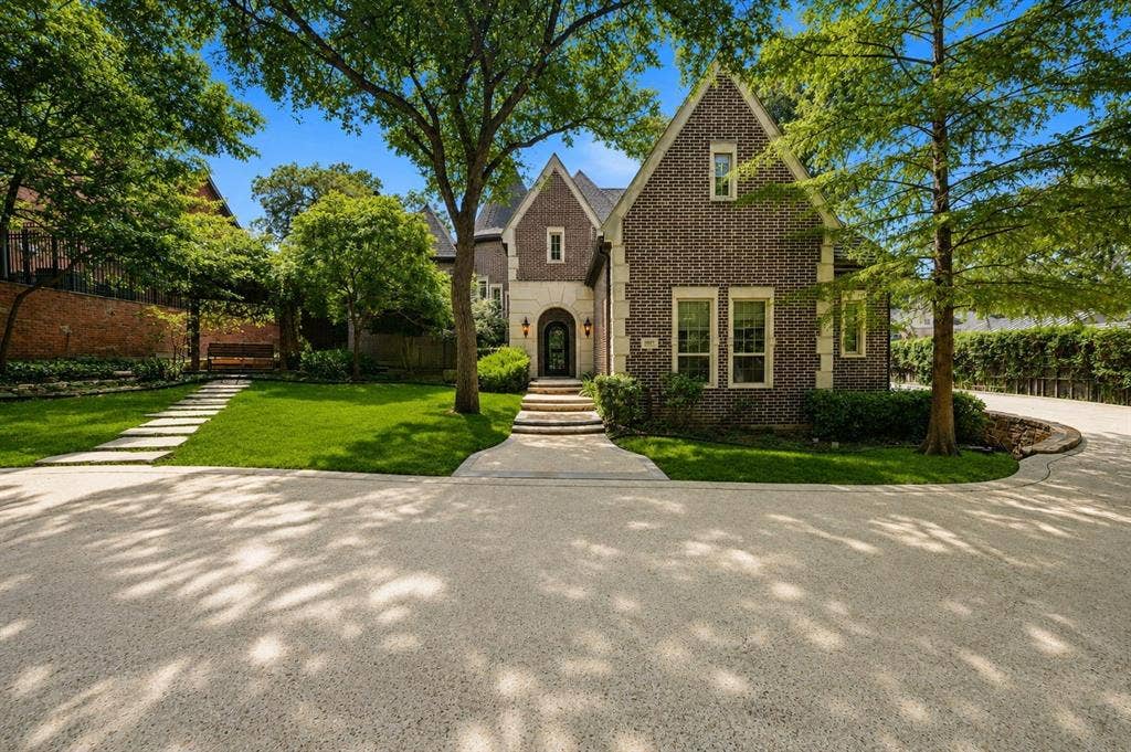 14907 Lake Forest Drive, Addison, TX 75254 14907 Lake Forest Drive, Addison, TX 75254