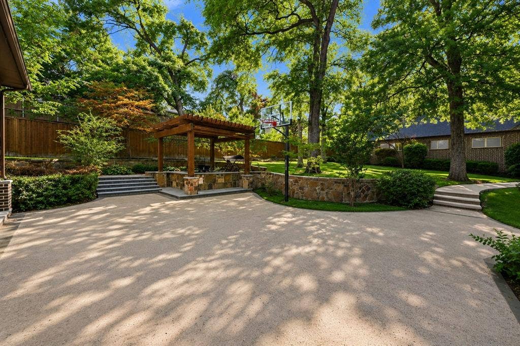 14907 Lake Forest Drive, Addison, TX 75254 14907 Lake Forest Drive, Addison, TX 75254