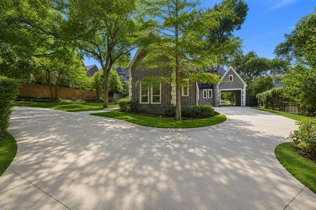 14907 Lake Forest Drive, Addison, TX 75254 14907 Lake Forest Drive, Addison, TX 75254