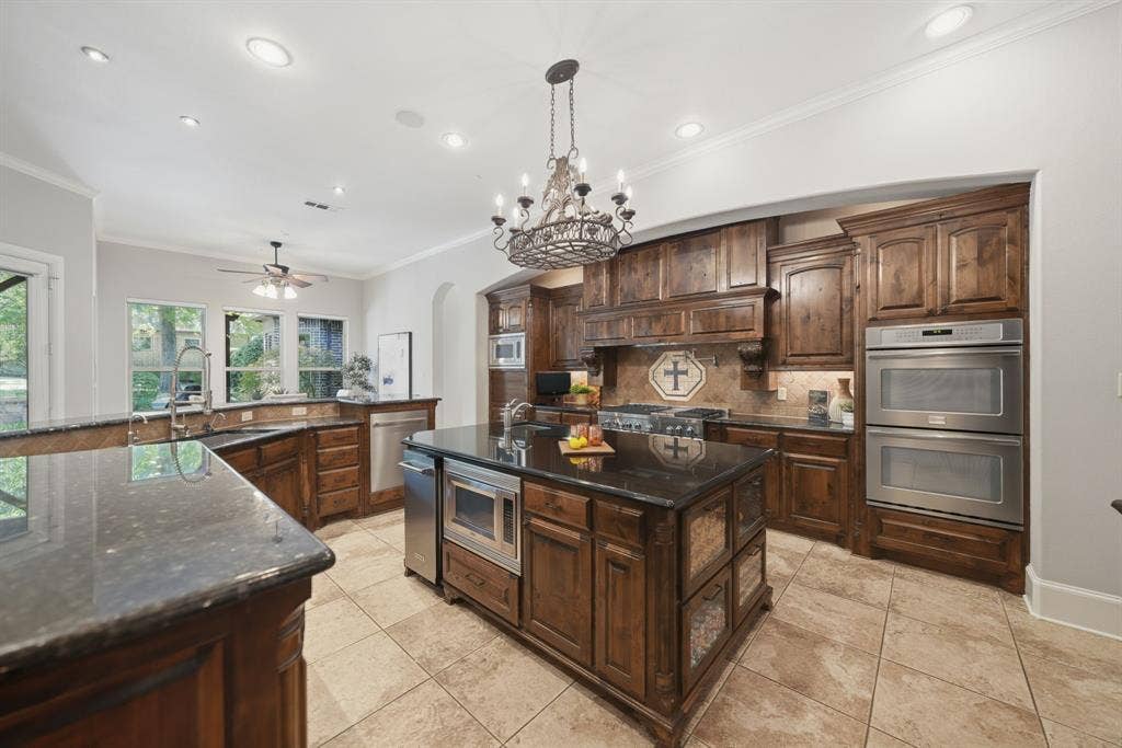 14907 Lake Forest Drive, Addison, TX 75254 14907 Lake Forest Drive, Addison, TX 75254