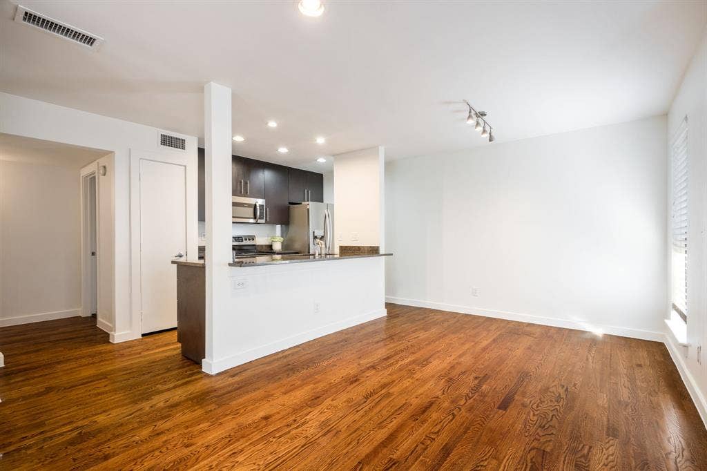5806 Birchbrook Drive, #103, Dallas, TX 75206 5806 Birchbrook Drive, #103, Dallas, TX 75206
