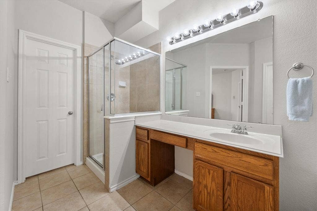 708 Crockett Drive, Mansfield, TX 76063 708 Crockett Drive, Mansfield, TX 76063