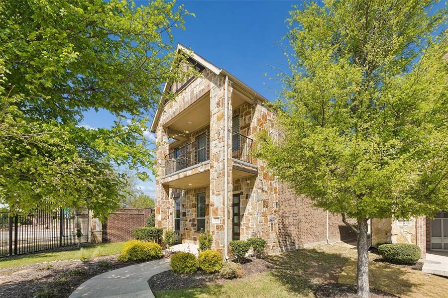 Property photo for 628 Club Drive, Allen, TX