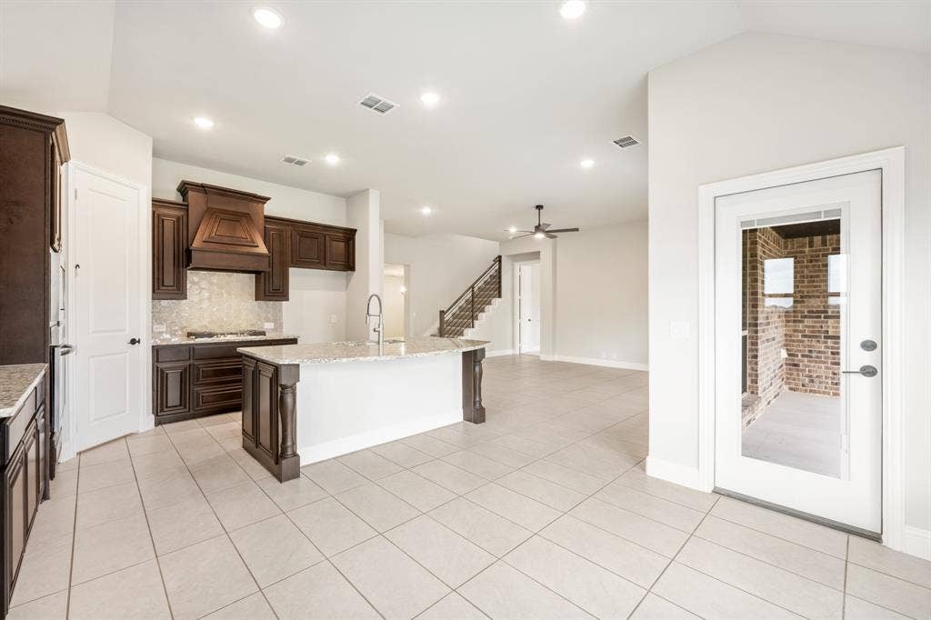 2605 Acton Drive, Mansfield, TX 76084