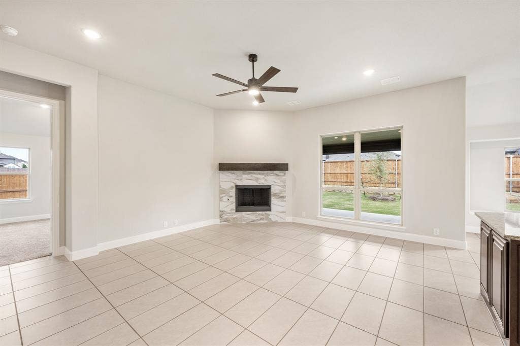 2605 Acton Drive, Mansfield, TX 76084
