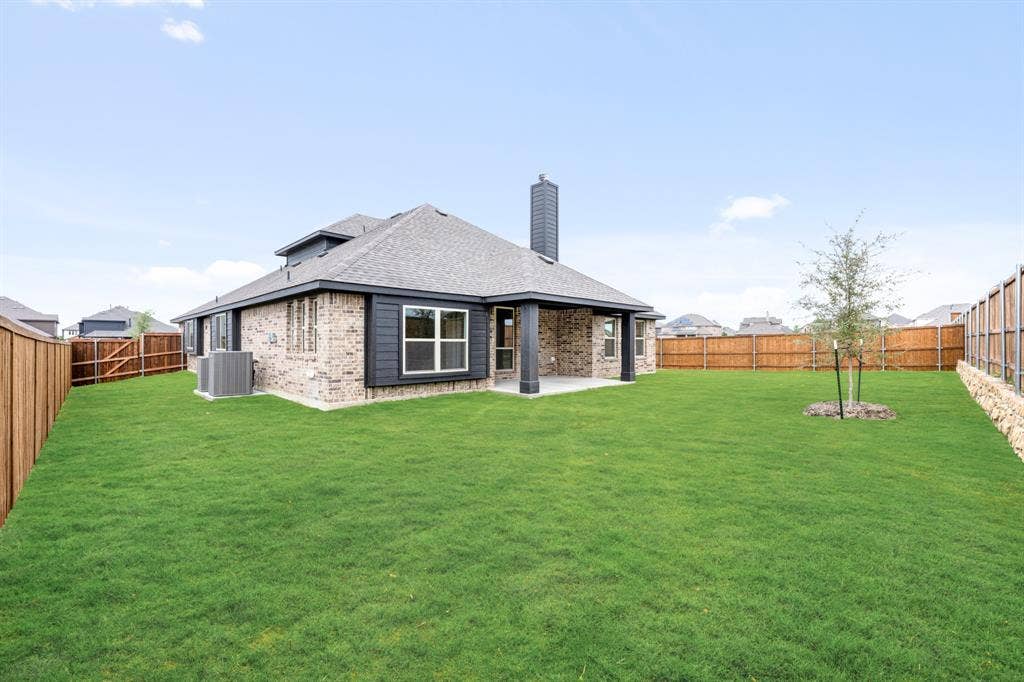 2605 Acton Drive, Mansfield, TX 76084