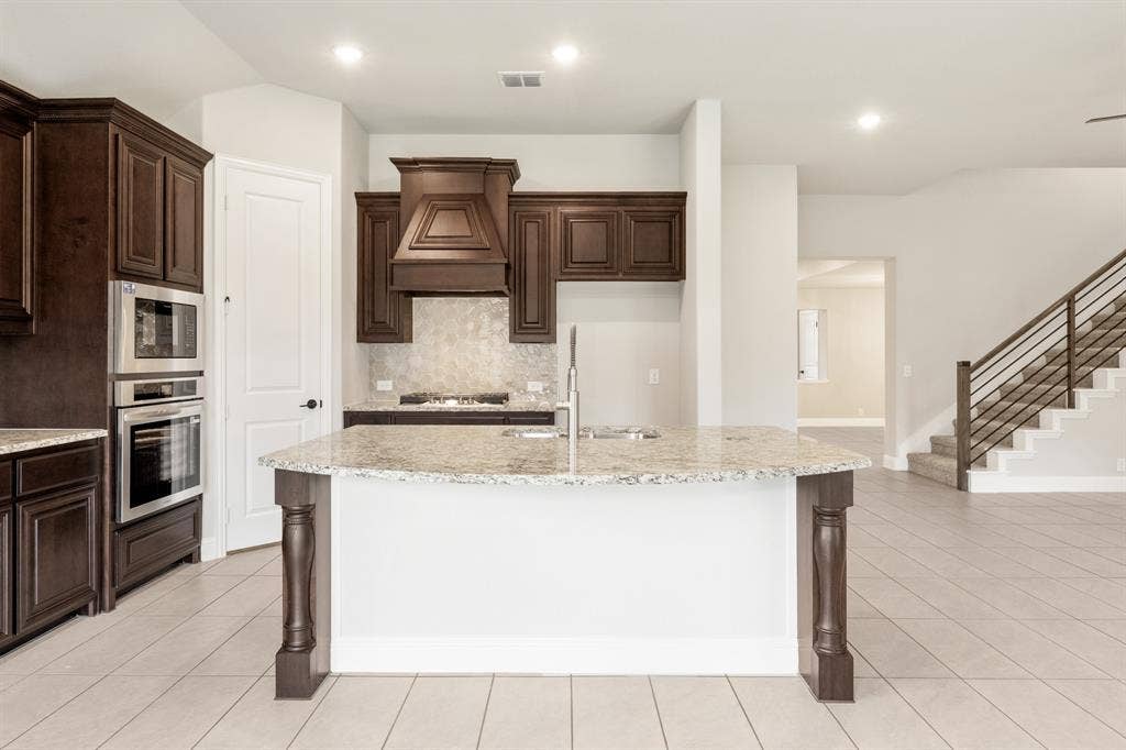 2605 Acton Drive, Mansfield, TX 76084
