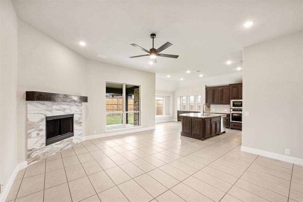 2605 Acton Drive, Mansfield, TX 76084