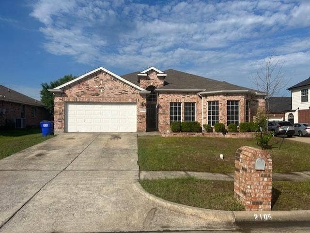 Property photo for 2105 Cardinal Drive, Forney, TX