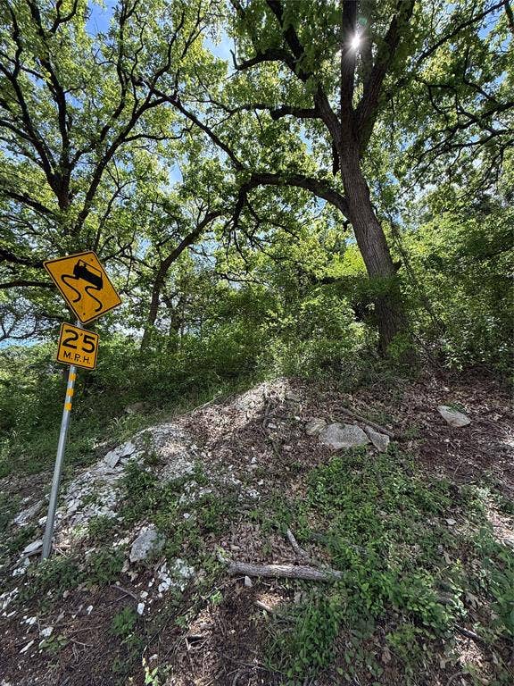 Property photo for 904 Sleepy Hollow Drive, Cedar Hill, TX