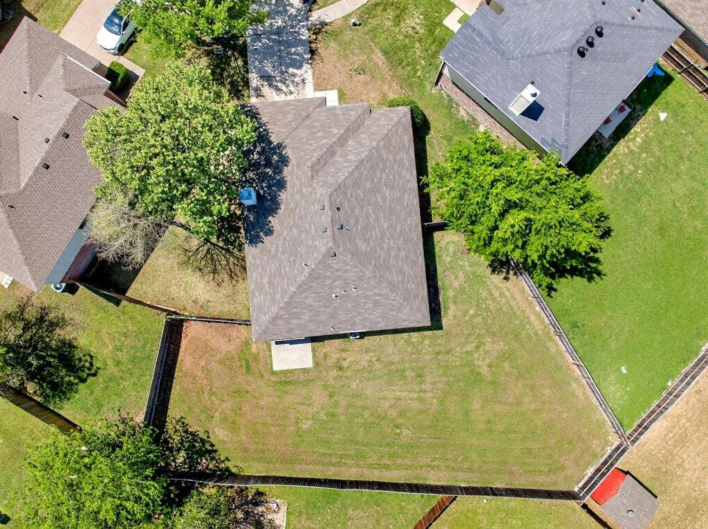 2800 Arbury Drive, McKinney, TX 75071 2800 Arbury Drive, McKinney, TX 75071