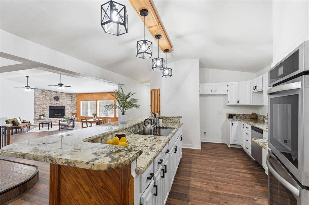 9902 County Road 2434, Terrell, TX 75160 9902 County Road 2434, Terrell, TX 75160