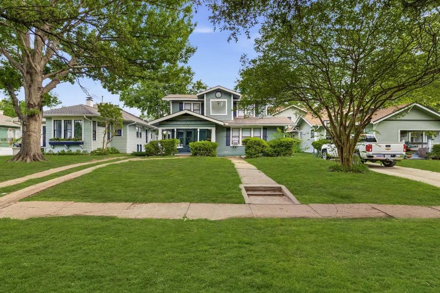 Property photo for 5838 Belmont Avenue, Dallas, TX