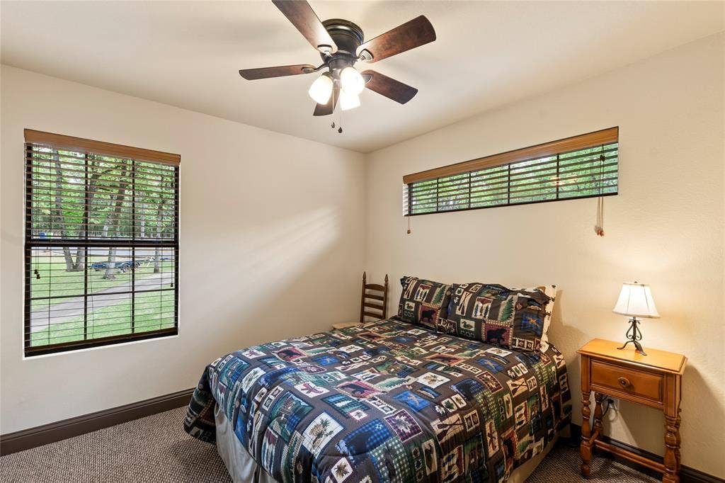 122 Lake Terrace Drive, Mabank, TX 75156 Upstairs Guest House Bedroom 6