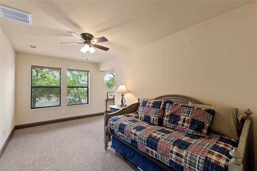 122 Lake Terrace Drive, Mabank, TX 75156 122 Lake Terrace Drive, Mabank, TX 75156