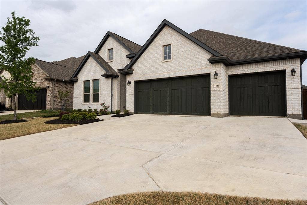 1924 Burton Hollow Way, McKinney, TX 75071 1924 Burton Hollow Way, McKinney, TX 75071