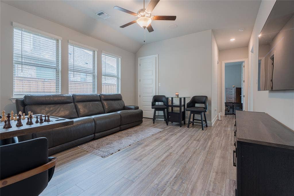 1924 Burton Hollow Way, McKinney, TX 75071 1924 Burton Hollow Way, McKinney, TX 75071