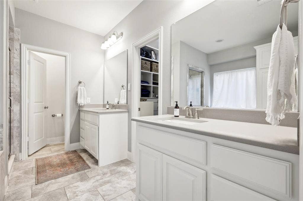 1124 4th Street, Argyle, TX 76226 1124 4th Street, Argyle, TX 76226