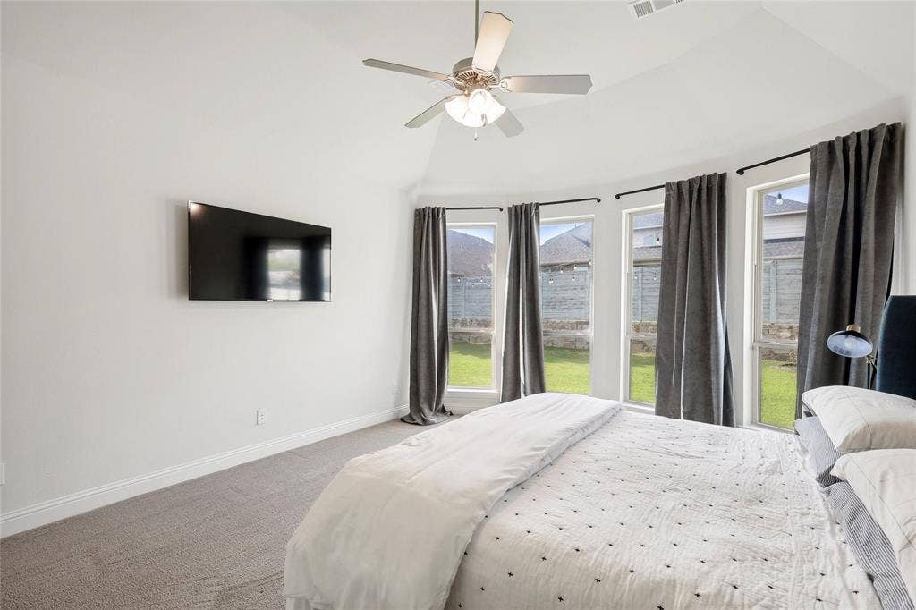 1124 4th Street, Argyle, TX 76226 1124 4th Street, Argyle, TX 76226