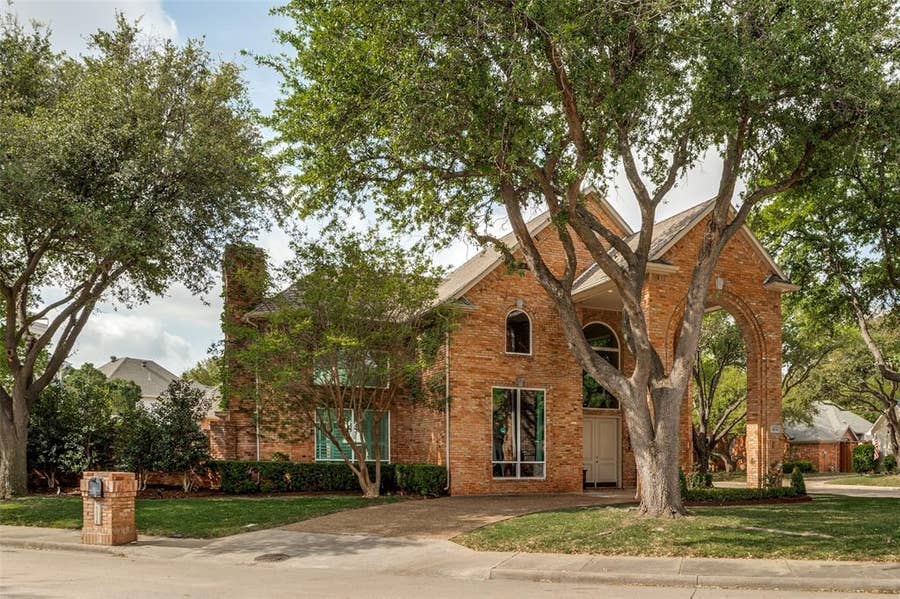 Property photo for 18036 Rock Branch Drive, Dallas, TX