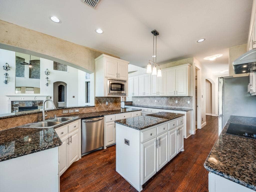 4463 Fallmeadow Drive, Frisco, TX 75034 4463 Fallmeadow Drive, Frisco, TX 75034