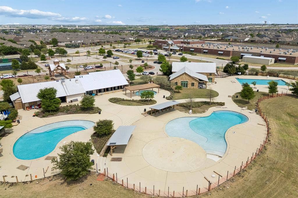 4424 Hazeltine Hills Drive, Celina, TX 75009 4424 Hazeltine Hills Drive, Celina, TX 75009