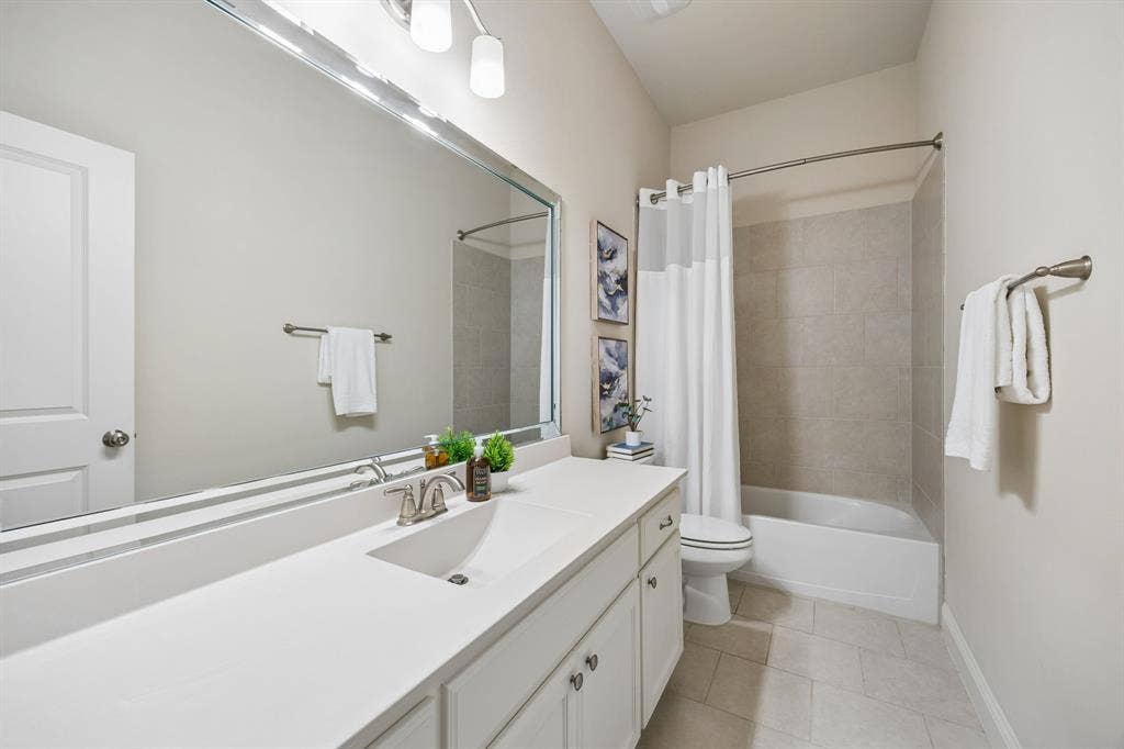 4424 Hazeltine Hills Drive, Celina, TX 75009 4424 Hazeltine Hills Drive, Celina, TX 75009