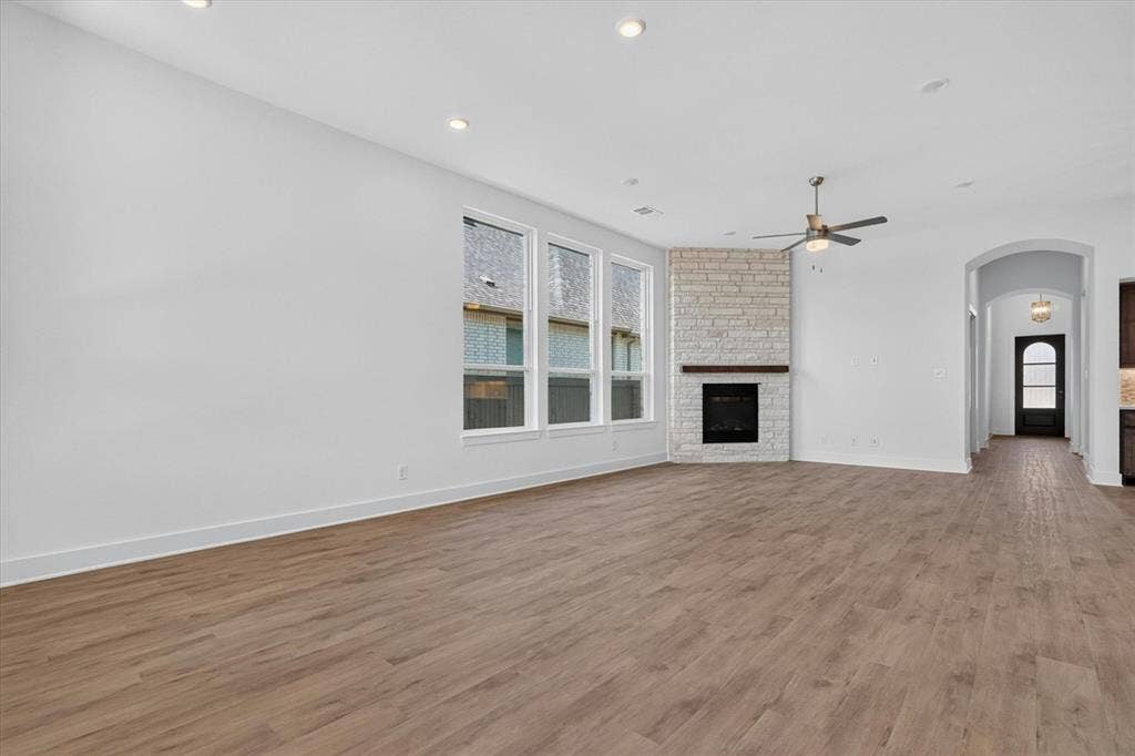 3768 Bermuda Grass Way, Midlothian, TX 76084 3768 Bermuda Grass Way, Midlothian, TX 76084