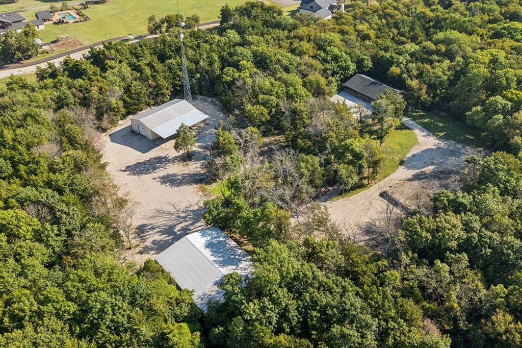 4360 County Road 411, McKinney, TX 75071 4360 County Road 411, McKinney, TX 75071