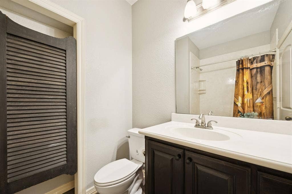 4360 County Road 411, McKinney, TX 75071 4360 County Road 411, McKinney, TX 75071