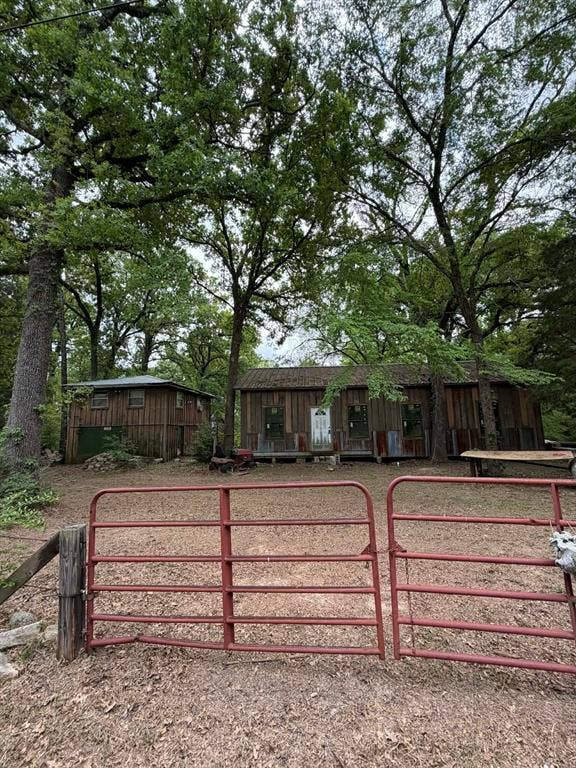 905 Tupuna Drive, Tool, TX 75143 905 Tupuna Drive, Tool, TX 75143